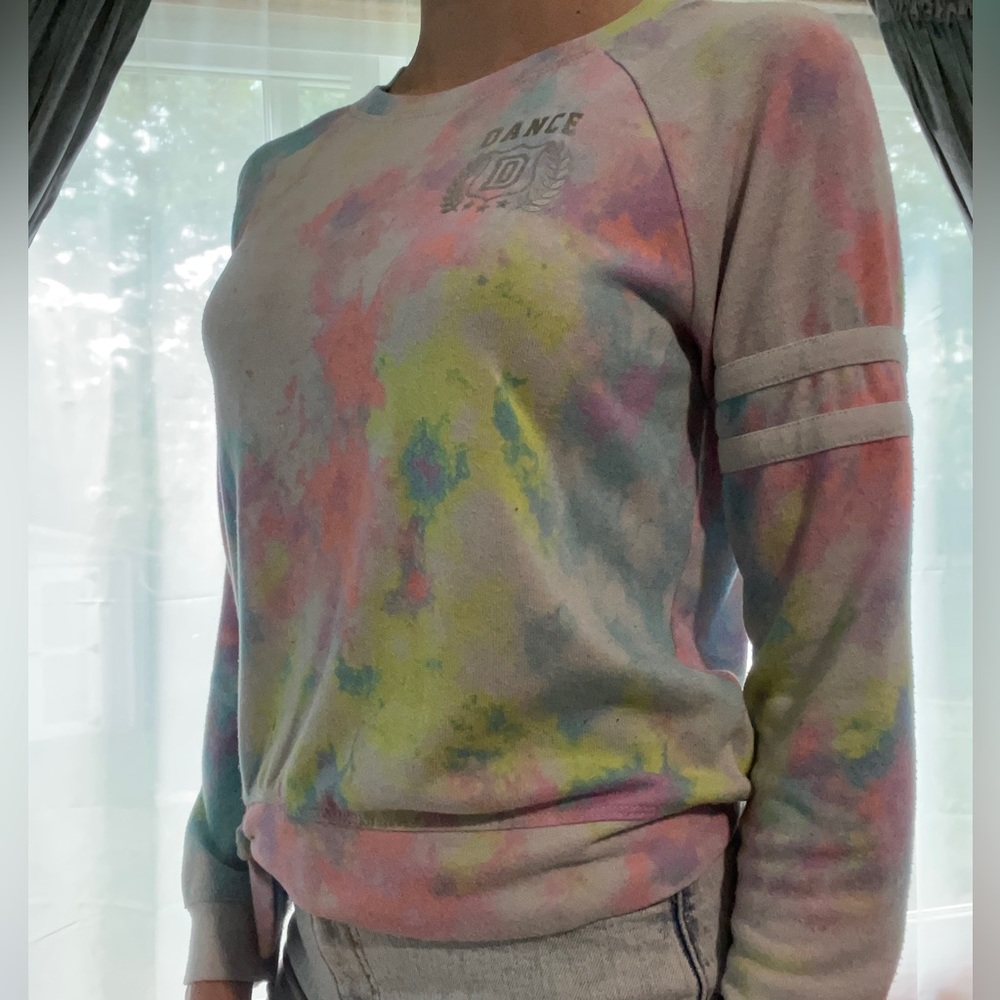 Inspired Hearts girls L colorful long sleeve shirt